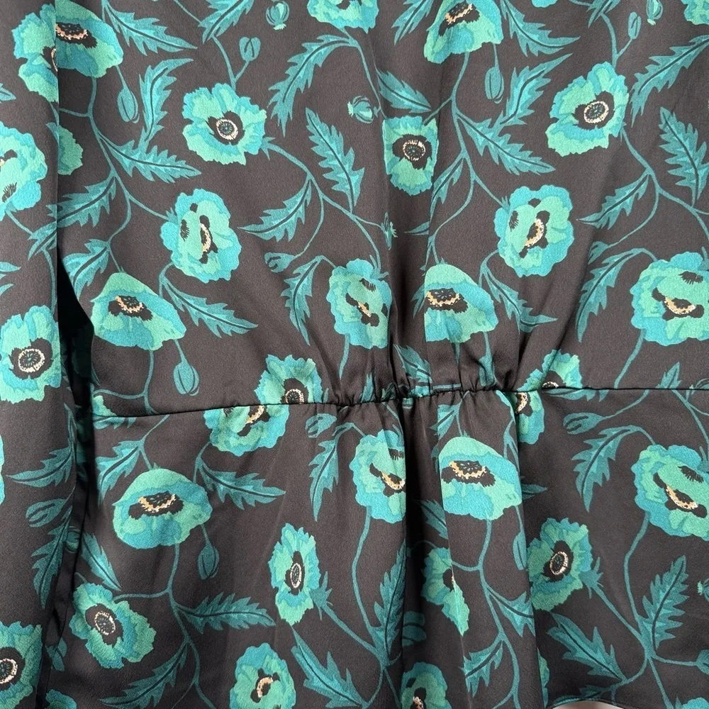 J. Crew Satin Crepe Poppy Print Peplum Blouse V Neck Size 10